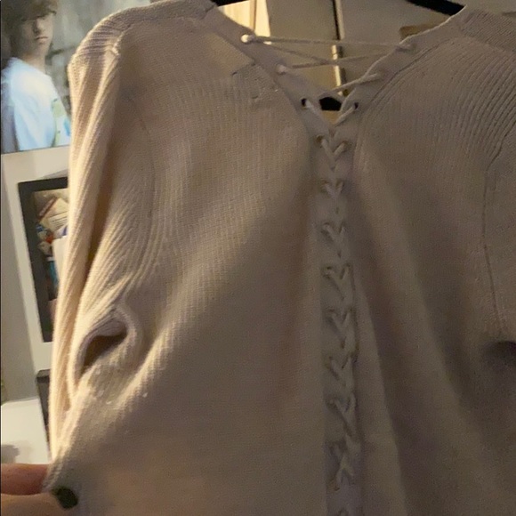 Beige sweater - Picture 4 of 7